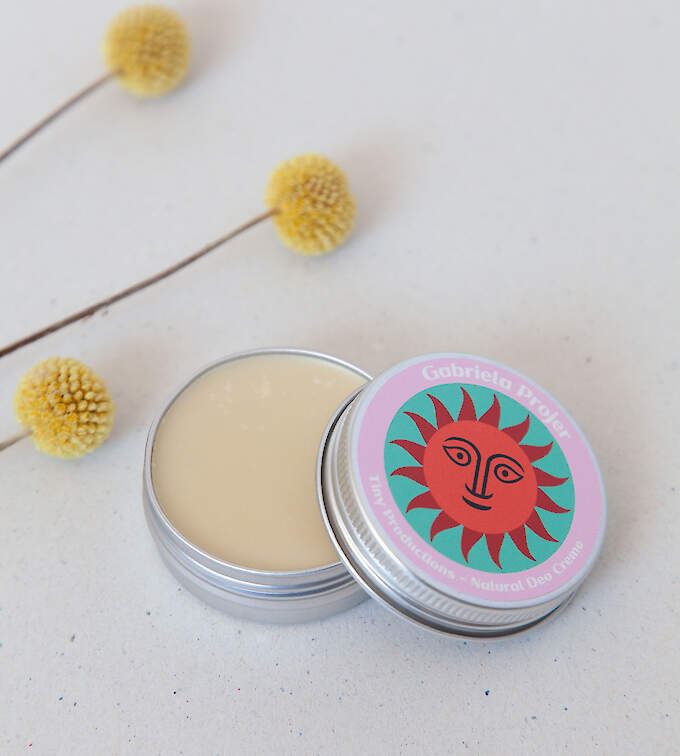 Gabriela Projer Tiny Productions - Deo Creme