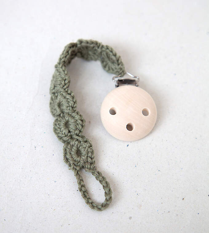 Nuggiketten gehäkelt