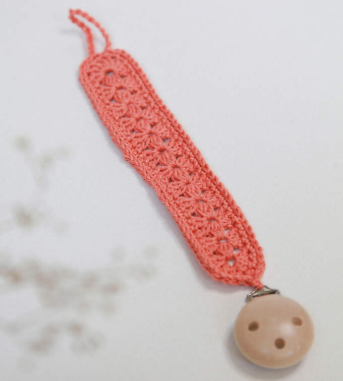 Nuggiketten gehäkelt