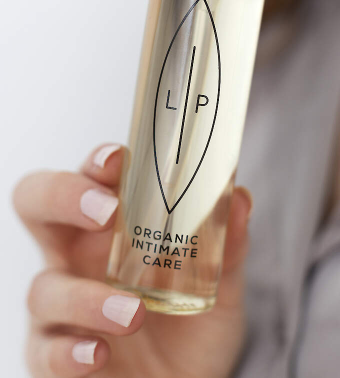 LIP reinigendes Intimöl I Prebiotic + Postbiotic